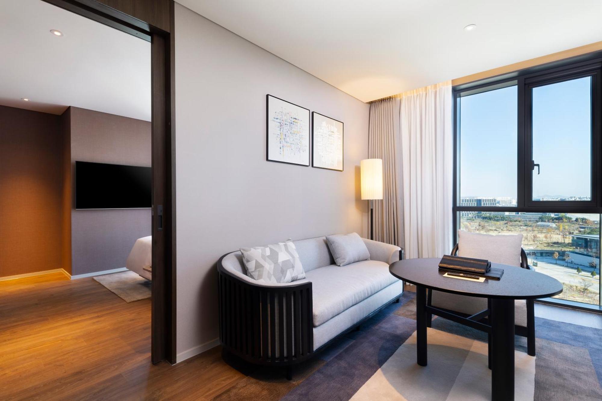 Mercure Ambassador Seoul Magok Екстериор снимка